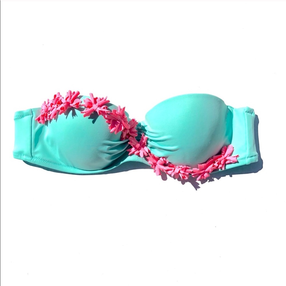 Victoria’s Secret Bikini *two piece*